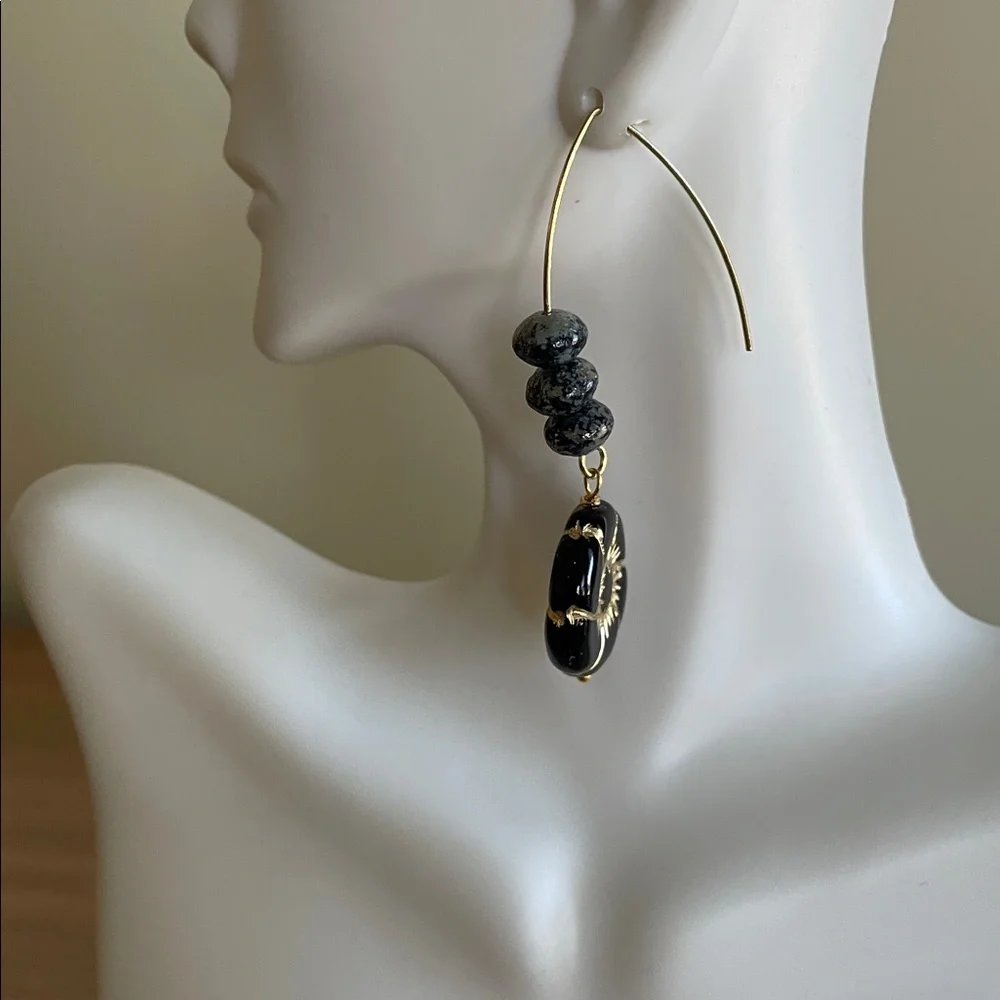 HAND CRAFTED BLACK & GOLD FLOWER CZECH GLASS EARRINGS Abstract Dangles